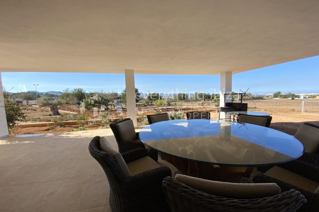 Beautiful Countryside Villa On Large Plot with Private Pool, ref. 1467, for sale in Ibiza by everything ibiza Properties