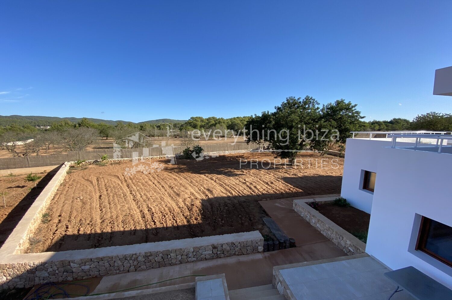 Beautiful Countryside Villa On Large Plot with Private Pool, ref. 1467, for sale in Ibiza by everything ibiza Properties