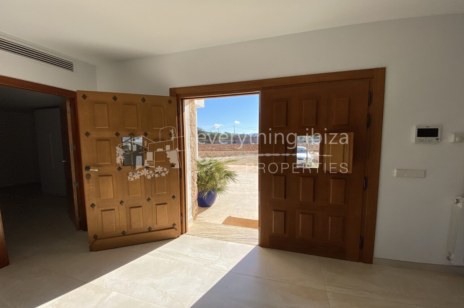 Beautiful Countryside Villa On Large Plot with Private Pool, ref. 1467, for sale in Ibiza by everything ibiza Properties