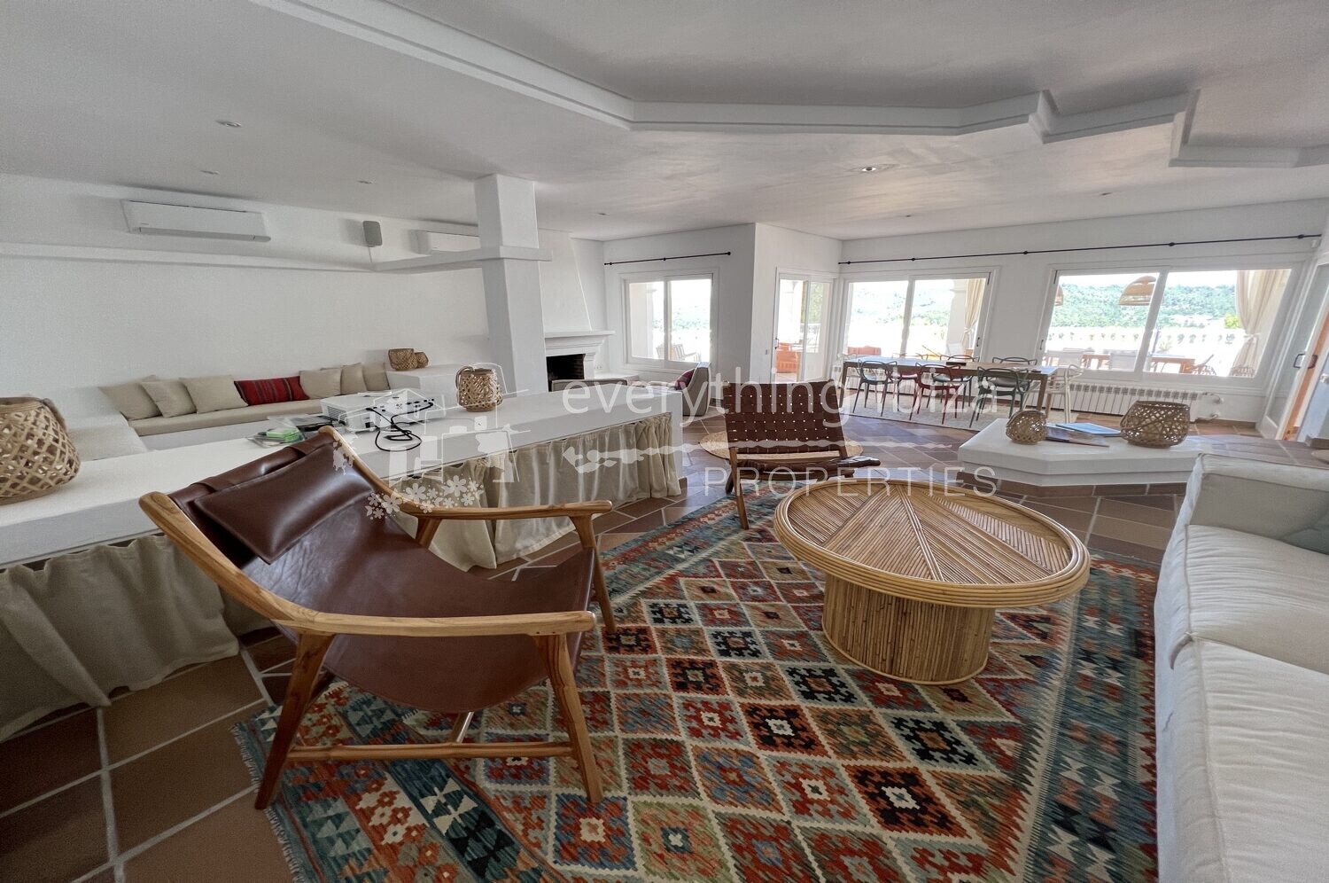Magnificent Country Villa with Super Views & Tourist License, ref. 1468, for sale in Ibiza by everything ibiza Properties