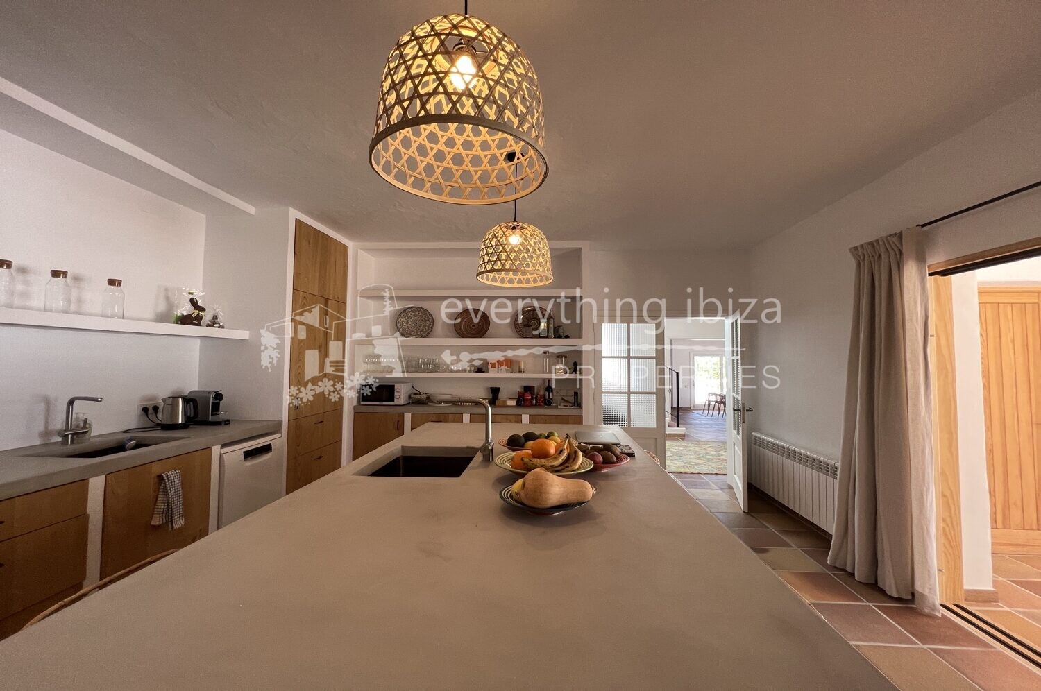 Magnificent Country Villa with Super Views & Tourist License, ref. 1468, for sale in Ibiza by everything ibiza Properties