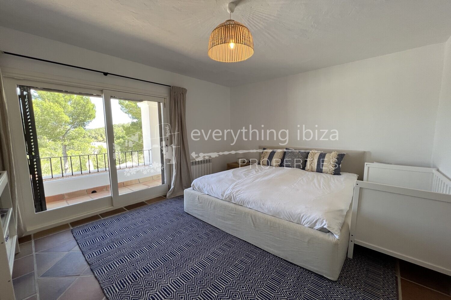 Magnificent Country Villa with Super Views & Tourist License, ref. 1468, for sale in Ibiza by everything ibiza Properties