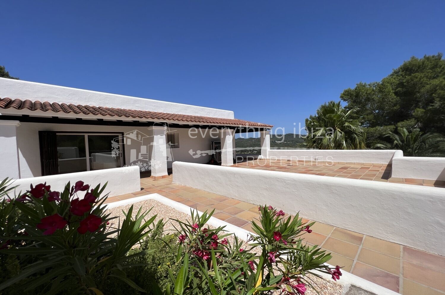 Magnificent Country Villa with Super Views & Tourist License, ref. 1468, for sale in Ibiza by everything ibiza Properties
