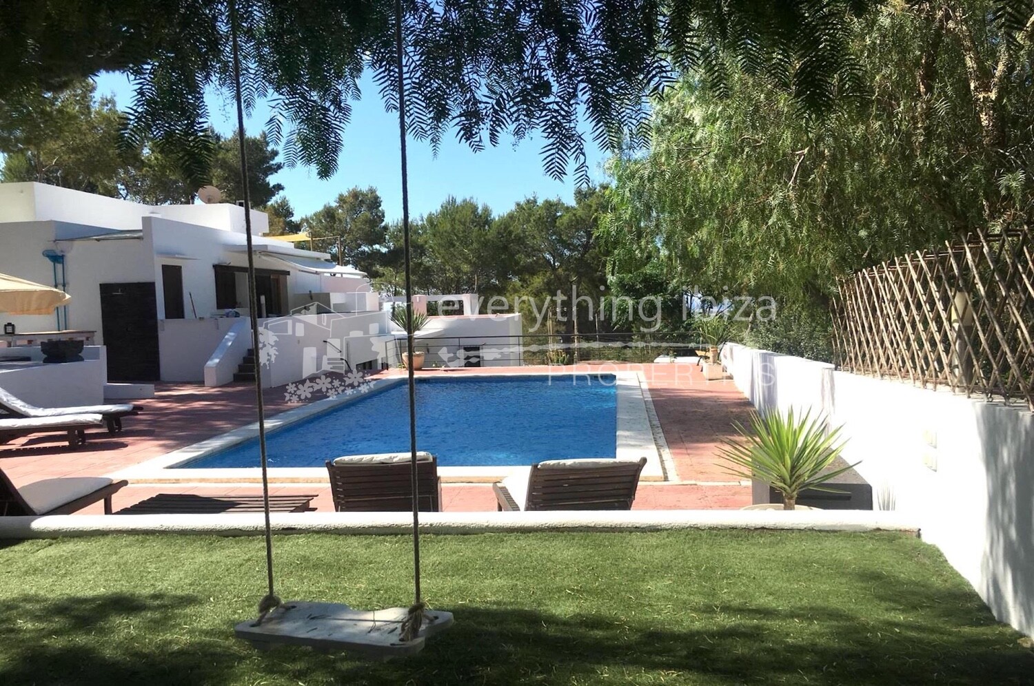 Modern Quality Villa in Elevated Position with Tourist License, ref. 1471, for sale in Ibiza by everything ibiza Properties