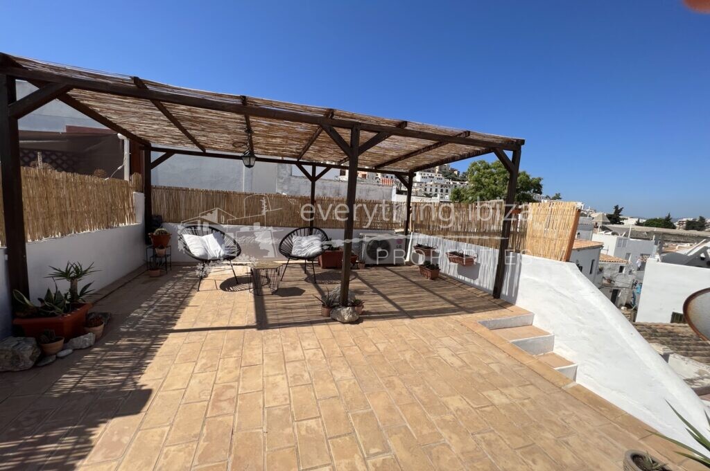 Charming 3 Storey Traditional Townhouse in La Marina, Ibiza Town, ref. 1476, for sale in Ibiza by everything ibiza Properties