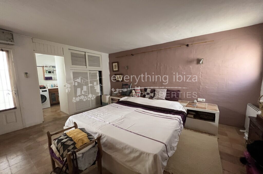Charming 3 Storey Traditional Townhouse in La Marina, Ibiza Town, ref. 1476, for sale in Ibiza by everything ibiza Properties