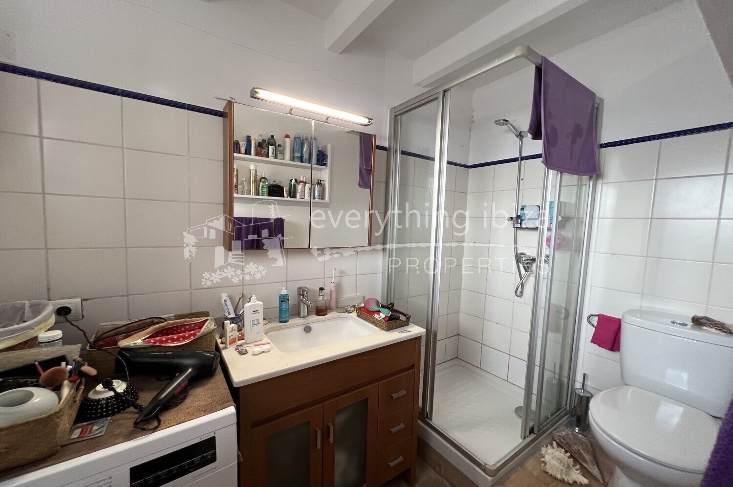 Charming 3 Storey Traditional Townhouse in La Marina, Ibiza Town, ref. 1476, for sale in Ibiza by everything ibiza Properties