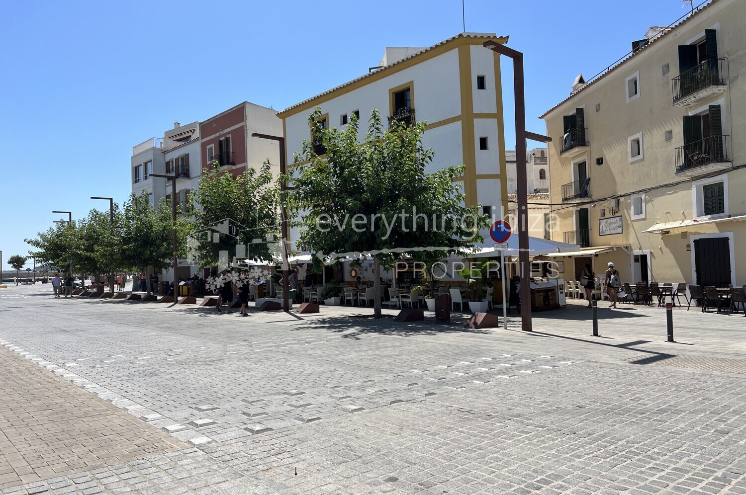 Charming 3 Storey Traditional Townhouse in La Marina, Ibiza Town, ref. 1476, for sale in Ibiza by everything ibiza Properties