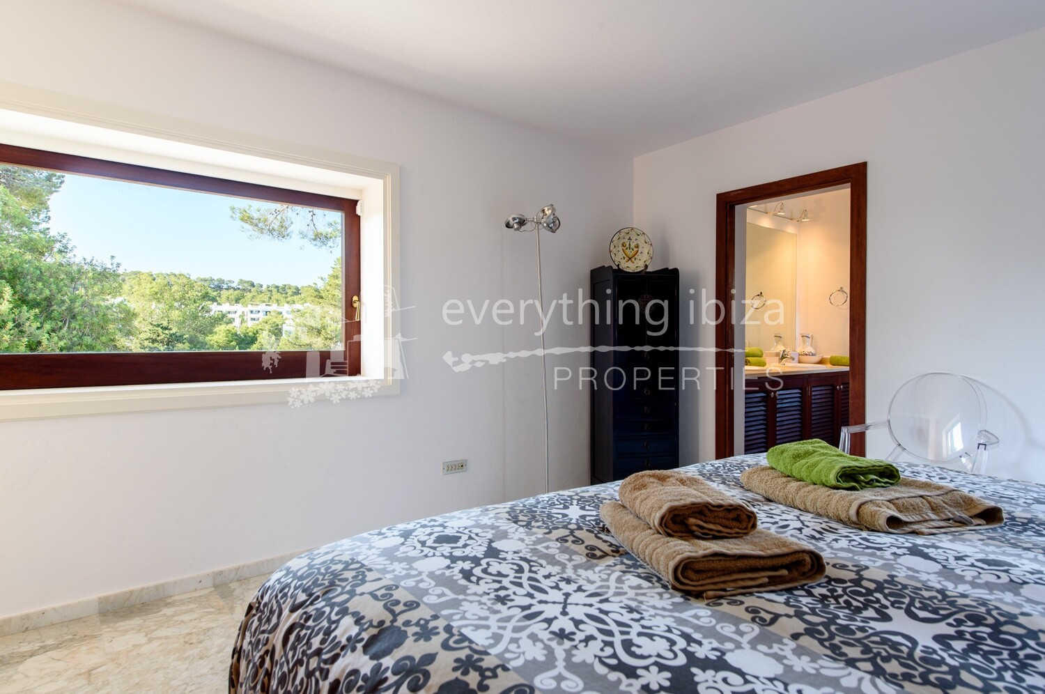Magnificent Villa with Pool & Close to the Beach, ref. 1478, for sale in Ibiza by everything ibiza Properties