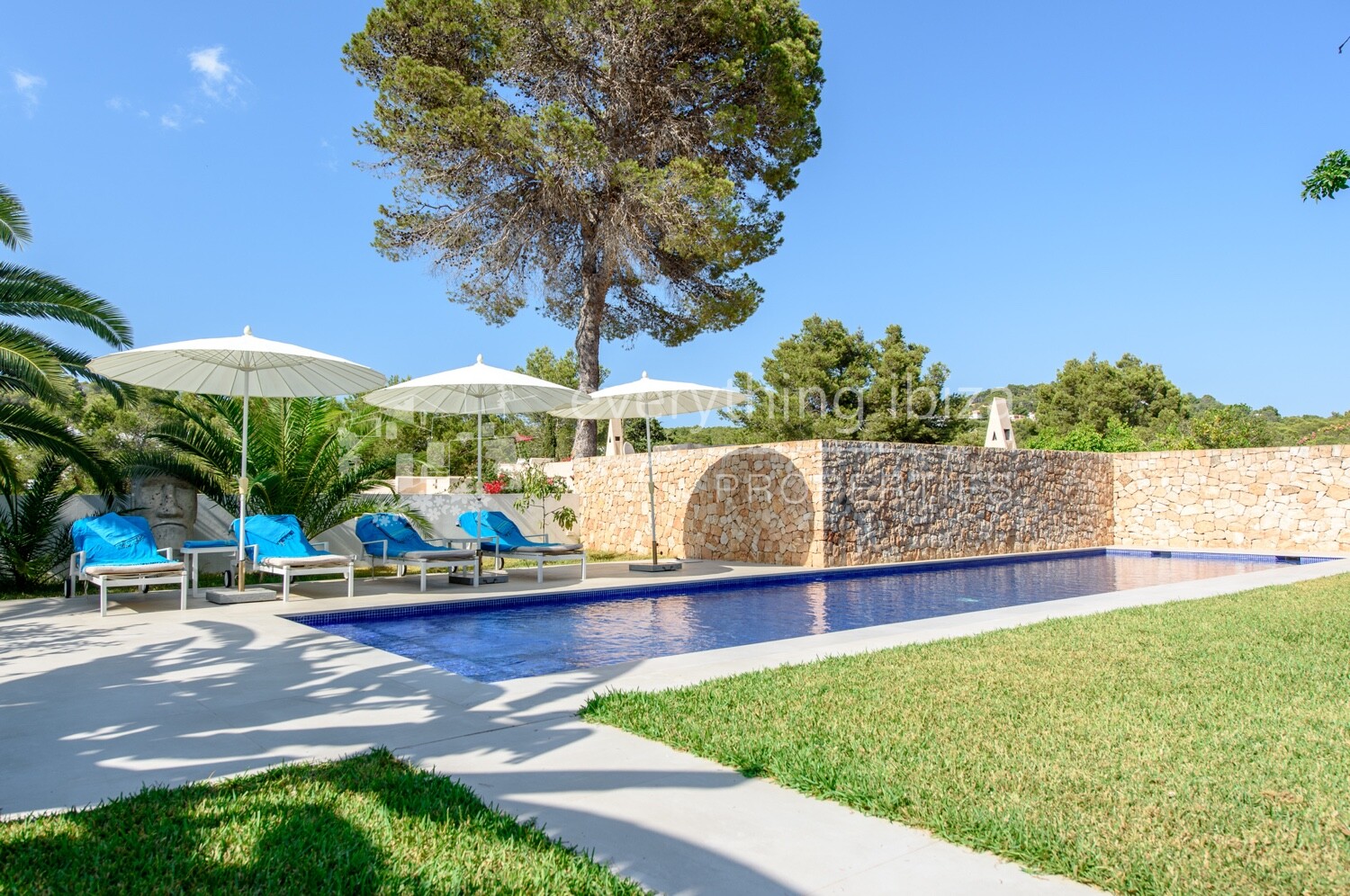 Magnificent Villa with Pool & Close to the Beach, ref. 1478, for sale in Ibiza by everything ibiza Properties