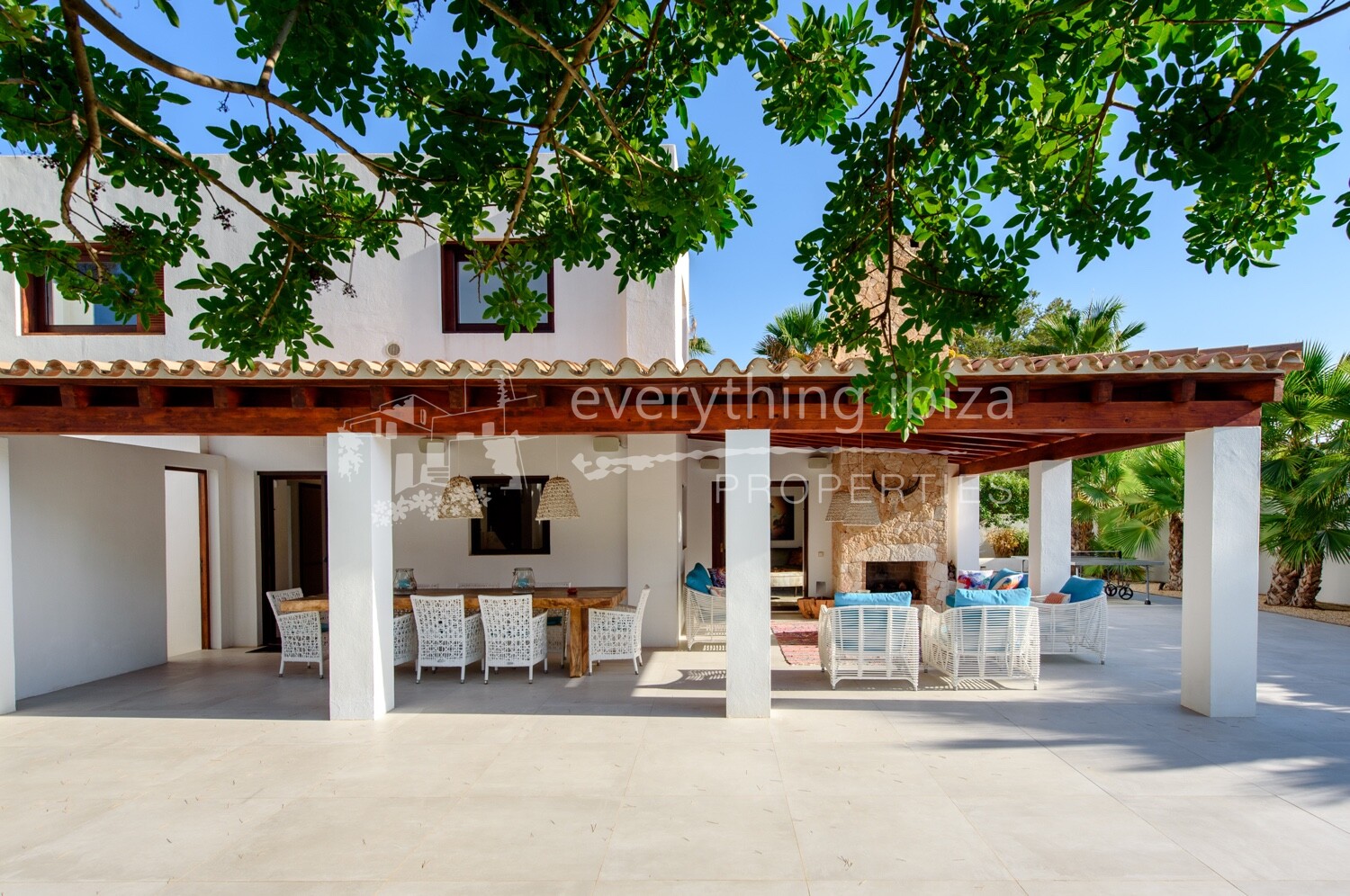 Magnificent Villa with Pool & Close to the Beach, ref. 1478, for sale in Ibiza by everything ibiza Properties