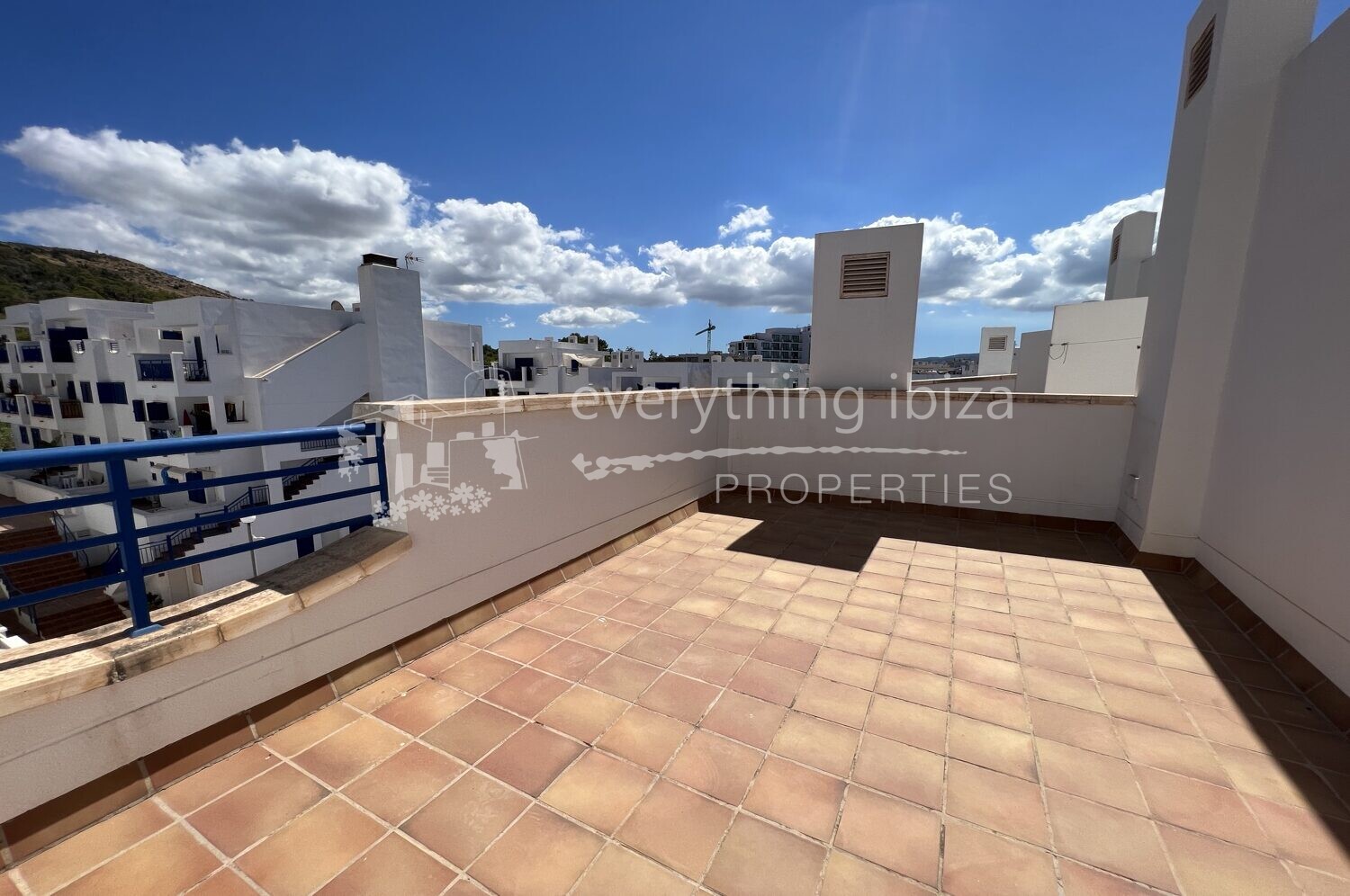 Frontline Duplex Penthouse with Sea & Sunset Views, ref. 1479, for sale in Ibiza by everything ibiza Properties