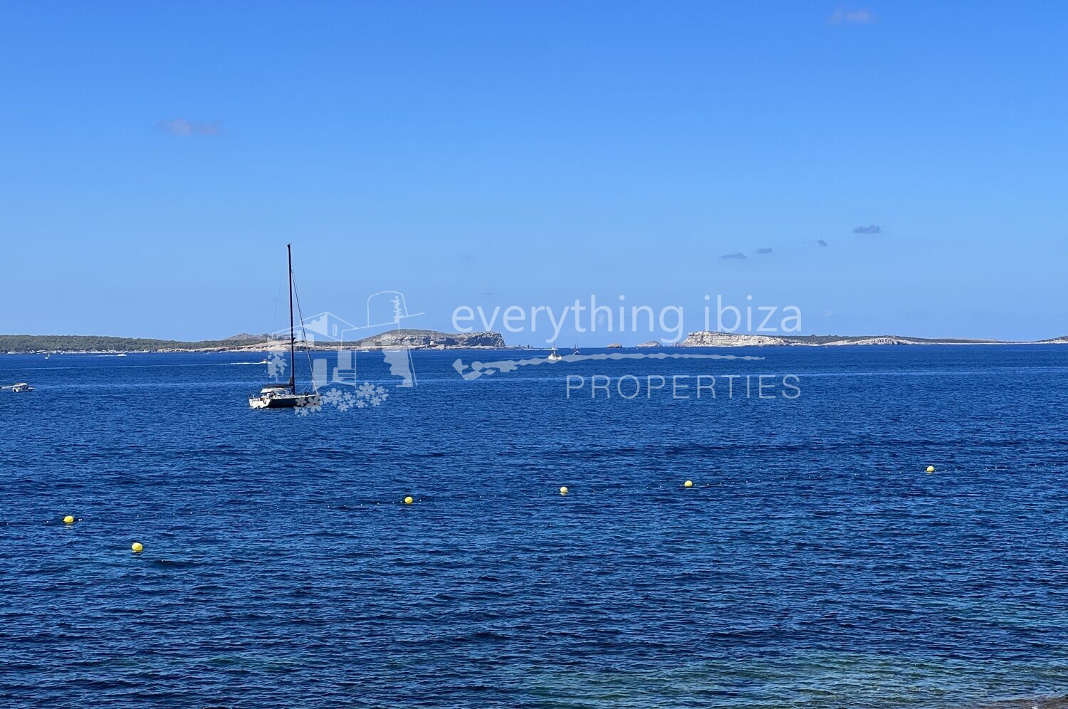 Frontline Duplex Penthouse with Sea & Sunset Views, ref. 1479, for sale in Ibiza by everything ibiza Properties