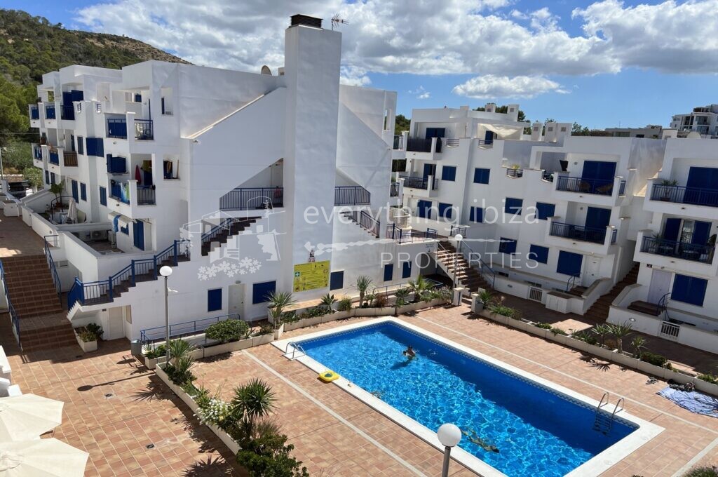 Frontline Duplex Penthouse with Sea & Sunset Views, ref. 1479, for sale in Ibiza by everything ibiza Properties