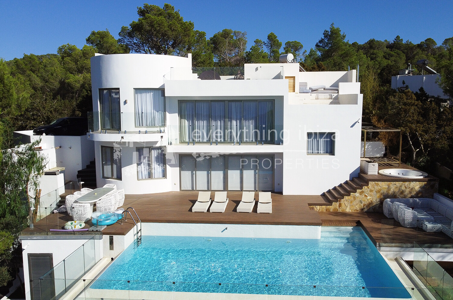 Cosmopolitan Luxury Villa with Stunning Sea & Sunset Views, ref. 1482, for sale in Ibiza by everything ibiza Properties