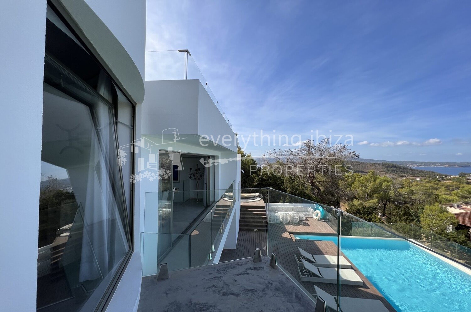 Cosmopolitan Luxury Villa with Stunning Sea & Sunset Views, ref. 1482, for sale in Ibiza by everything ibiza Properties