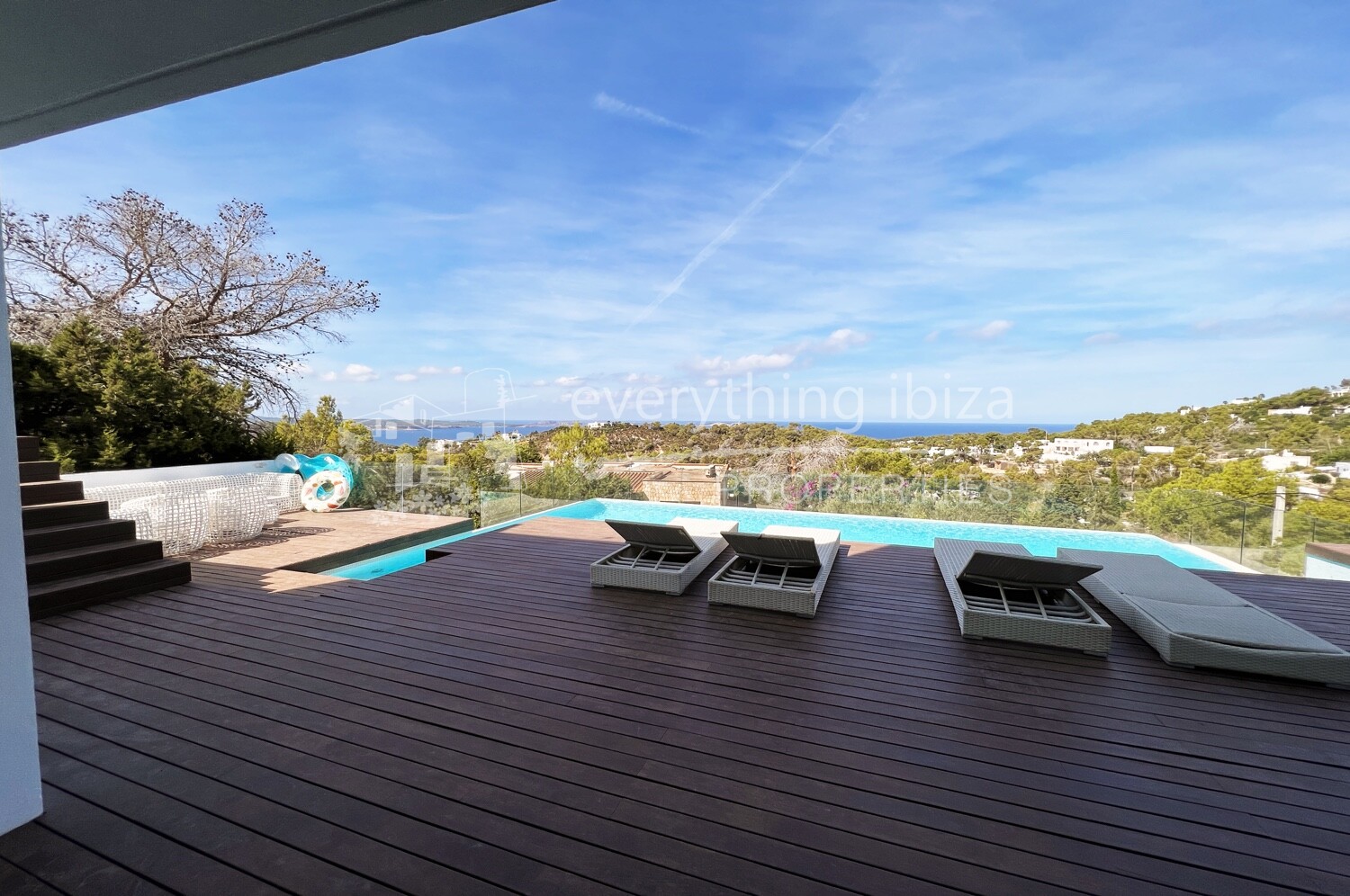 Cosmopolitan Luxury Villa with Stunning Sea & Sunset Views, ref. 1482, for sale in Ibiza by everything ibiza Properties