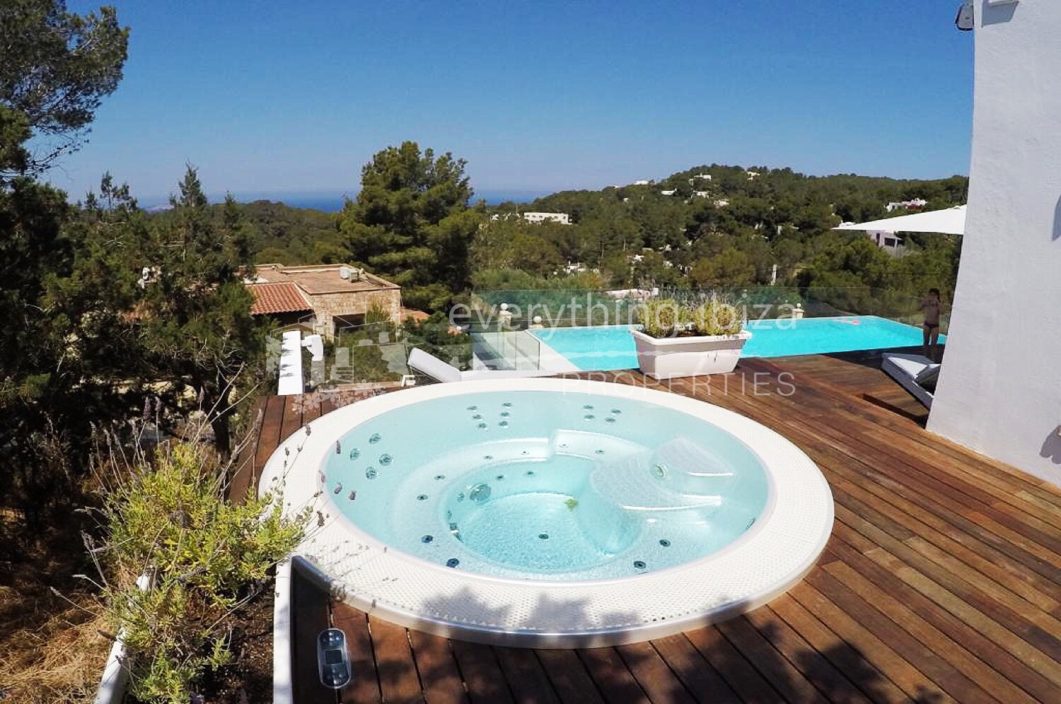 Cosmopolitan Luxury Villa with Stunning Sea & Sunset Views, ref. 1482, for sale in Ibiza by everything ibiza Properties