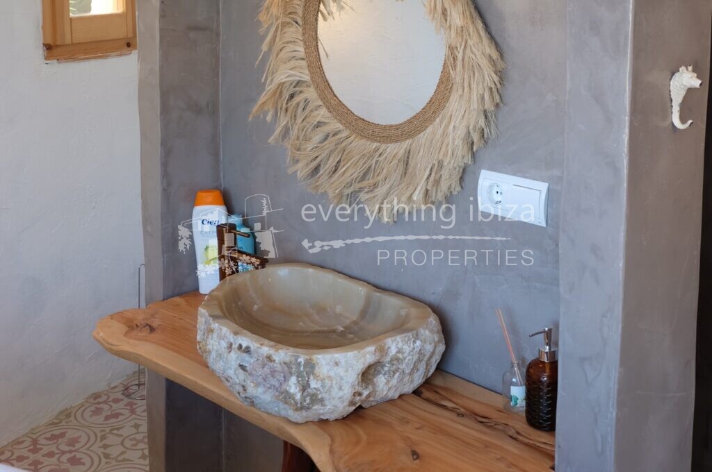 Charming Villa with Tower Close to Popular Beaches, ref. 1486, for sale in Ibiza by everything ibiza Properties
