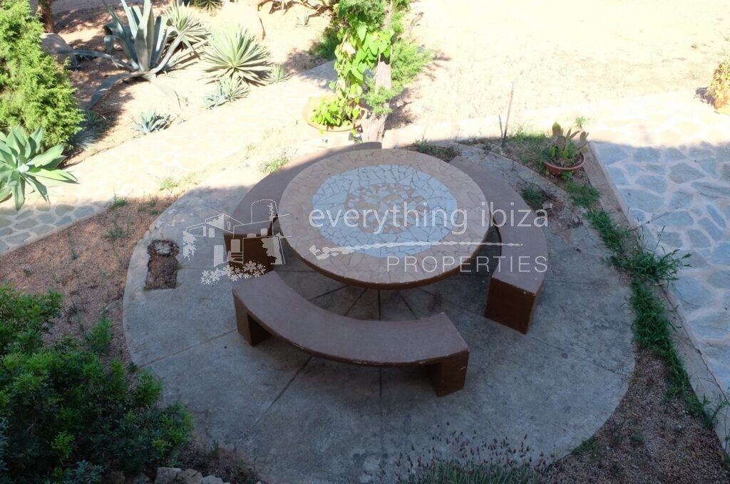 Charming Villa with Tower Close to Popular Beaches, ref. 1486, for sale in Ibiza by everything ibiza Properties