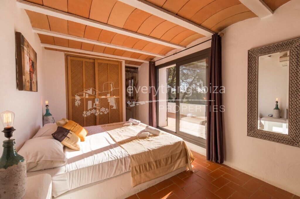 Beautiful Countryside Finca Near Santa Gertrudis, ref. 1485, for sale in Ibiza by everything ibiza Properties