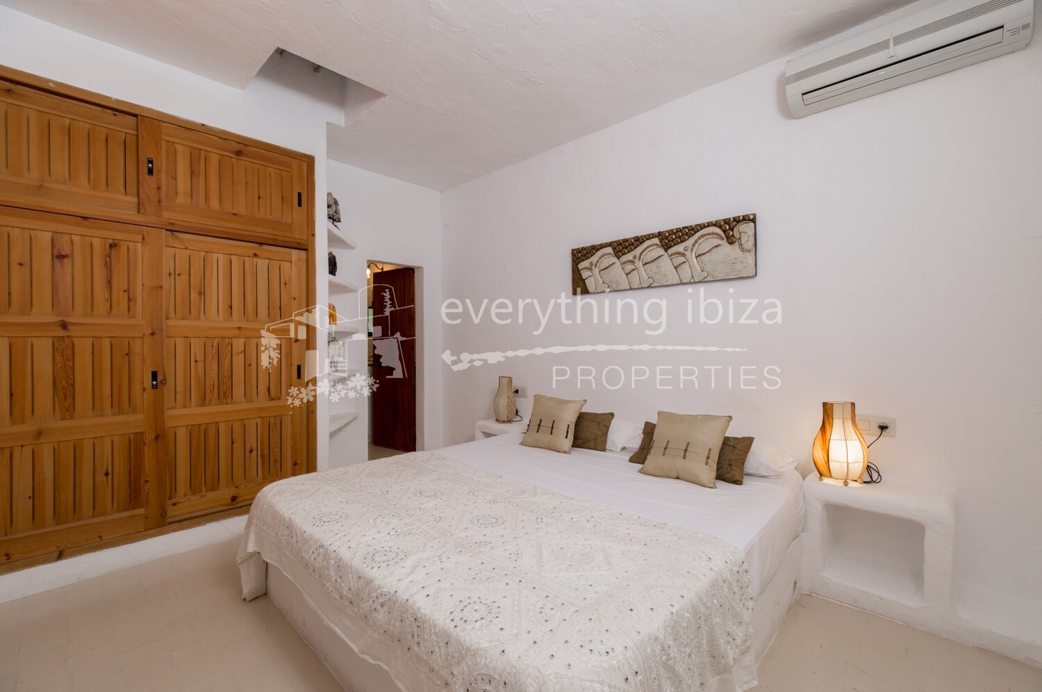 Beautiful Countryside Finca Near Santa Gertrudis, ref. 1485, for sale in Ibiza by everything ibiza Properties