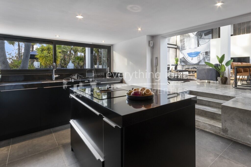 Luxury Private Villa of the Finest Design, Style & Quality, ref. 1489, for sale in Ibiza by everything ibiza Properties