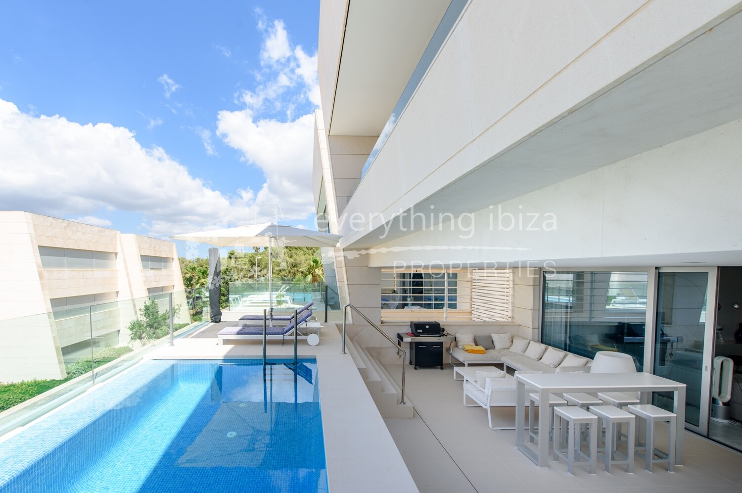 Exclusive Luxurious Apartment with Magnificent Panoramic Views, ref. 1495, for sale in Ibiza by everything ibiza Properties