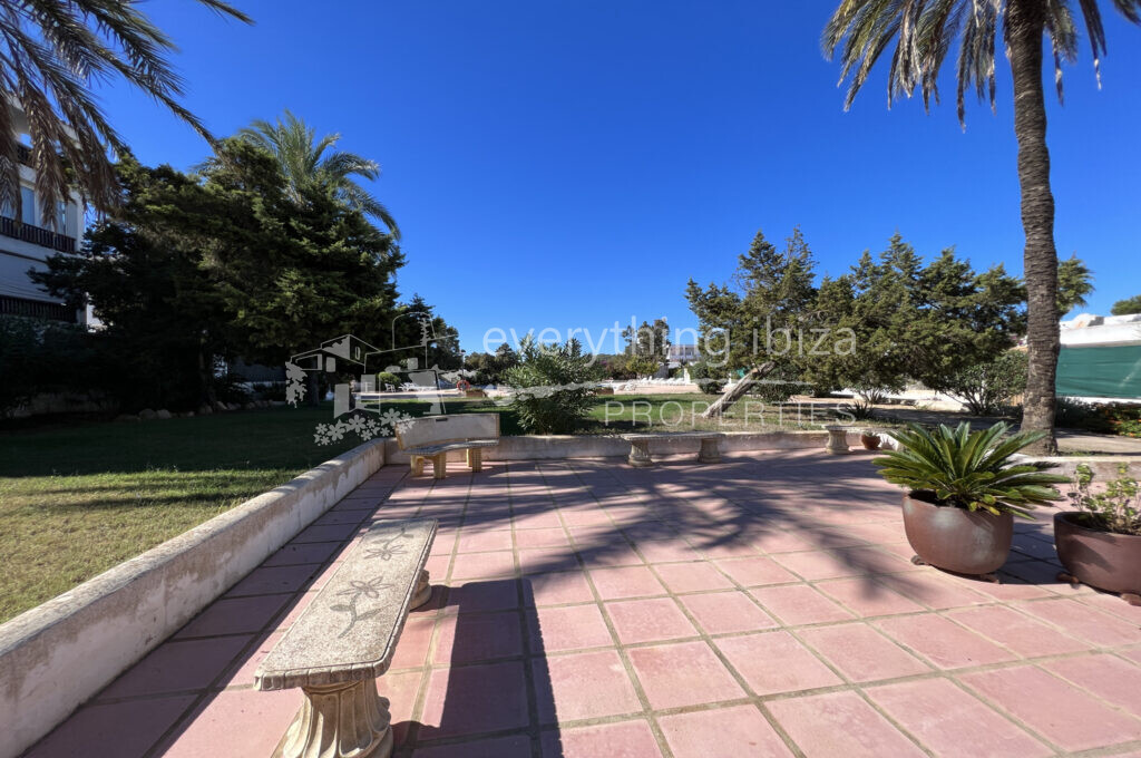 Charming Two Bedroomed Apartment Close to the Beach, ref. 1498, for sale in Ibiza by everything ibiza Properties