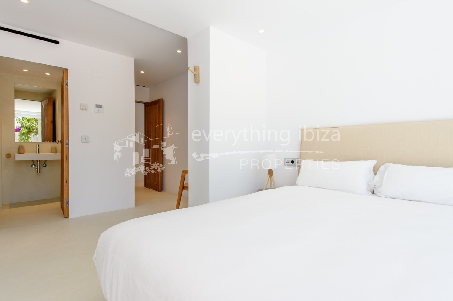 Beautiful Luxury Villa Close to Ibiza Town & Talamanca Bay, ref. 1500, for sale in Ibiza by everything ibiza Properties
