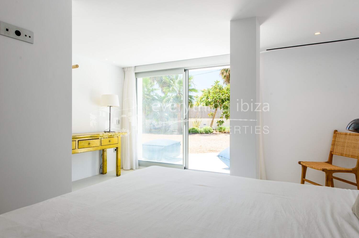 Beautiful Luxury Villa Close to Ibiza Town & Talamanca Bay, ref. 1500, for sale in Ibiza by everything ibiza Properties