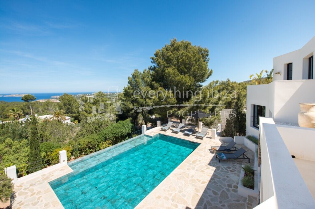 Beautiful Luxury Villa with Stunning Views & Tourist License, ref. 1505, for sale in Ibiza by everything ibiza Properties