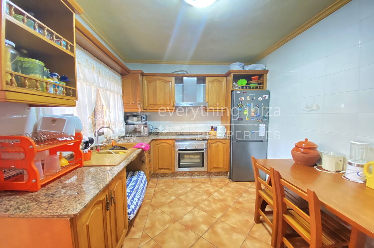 Charming Traditionally Styled Townhouse Close to the Beach, ref. 1507, for sale in Ibiza by everything ibiza Properties