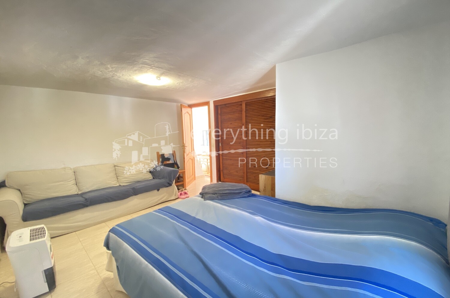Charming Apartment in Cala Tarida Close to the Beach, ref. 1509, for sale in Ibiza by everything ibiza Properties