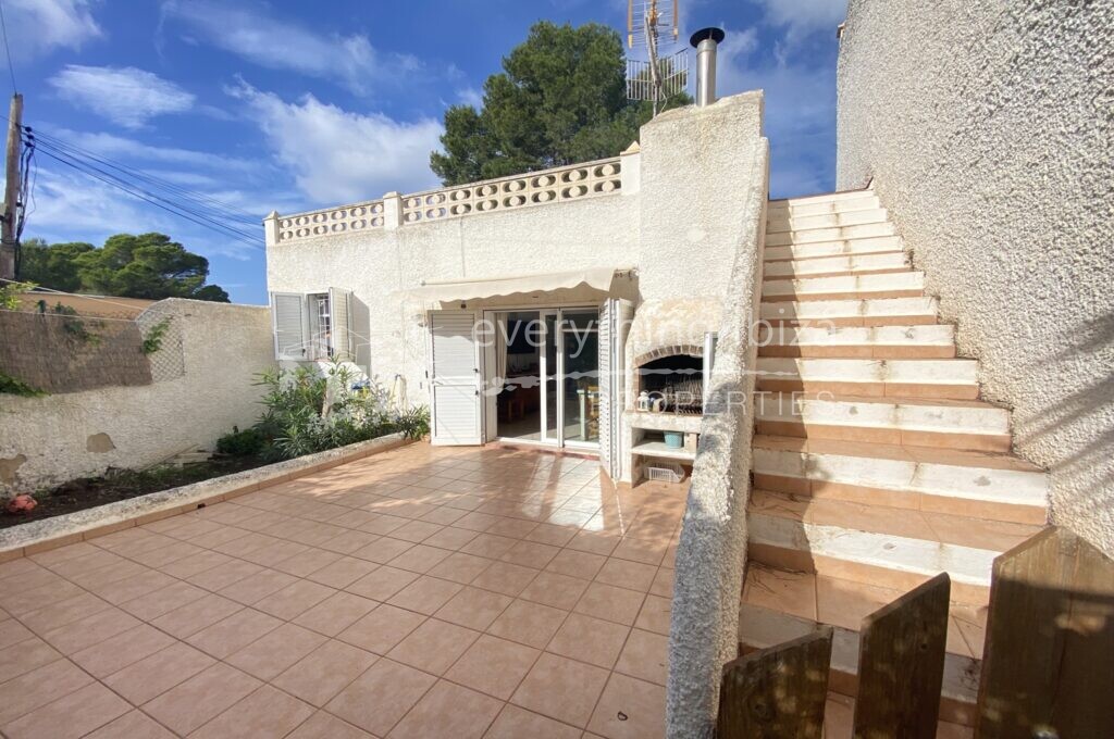 Charming Apartment in Cala Tarida Close to the Beach, ref. 1509, for sale in Ibiza by everything ibiza Properties