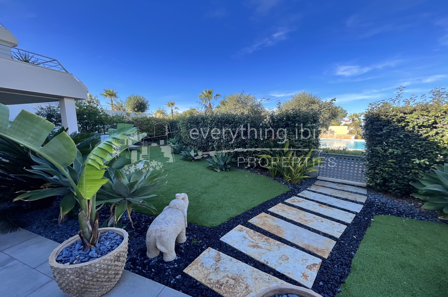 Magnificent Property of the Finest Quality & Close to the Beach, ref. 1510, for sale in Ibiza by everything ibiza Properties