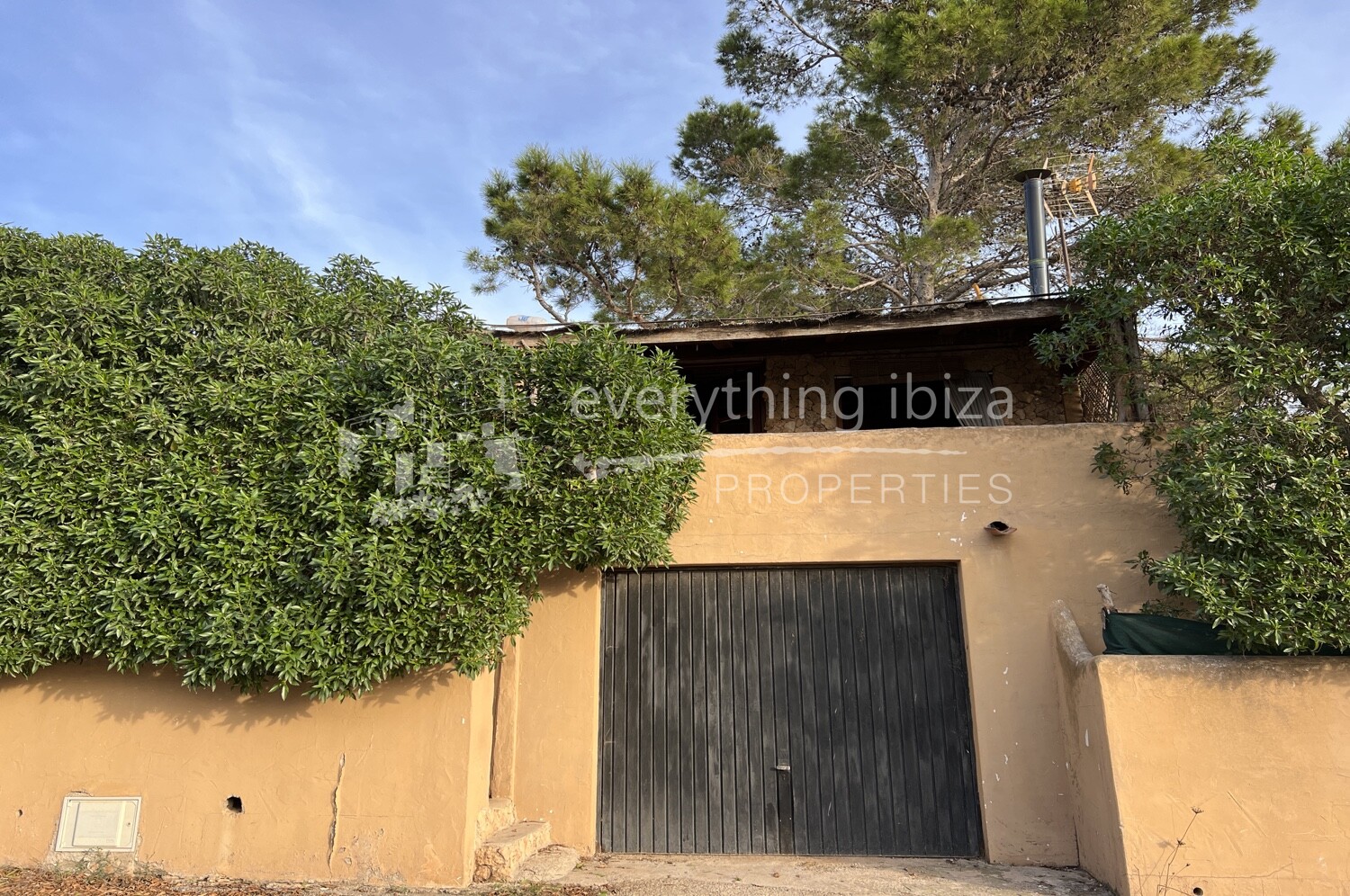 Rustic Ibiza Villa Close to the Beach & Ideal for Renovation, ref. 1511, for sale in Ibiza by everything ibiza Properties