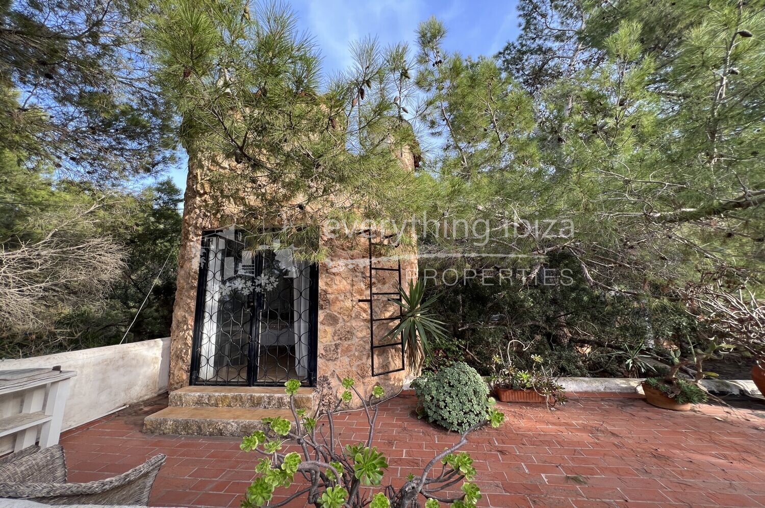 Rustic Ibiza Villa Close to the Beach & Ideal for Renovation, ref. 1511, for sale in Ibiza by everything ibiza Properties