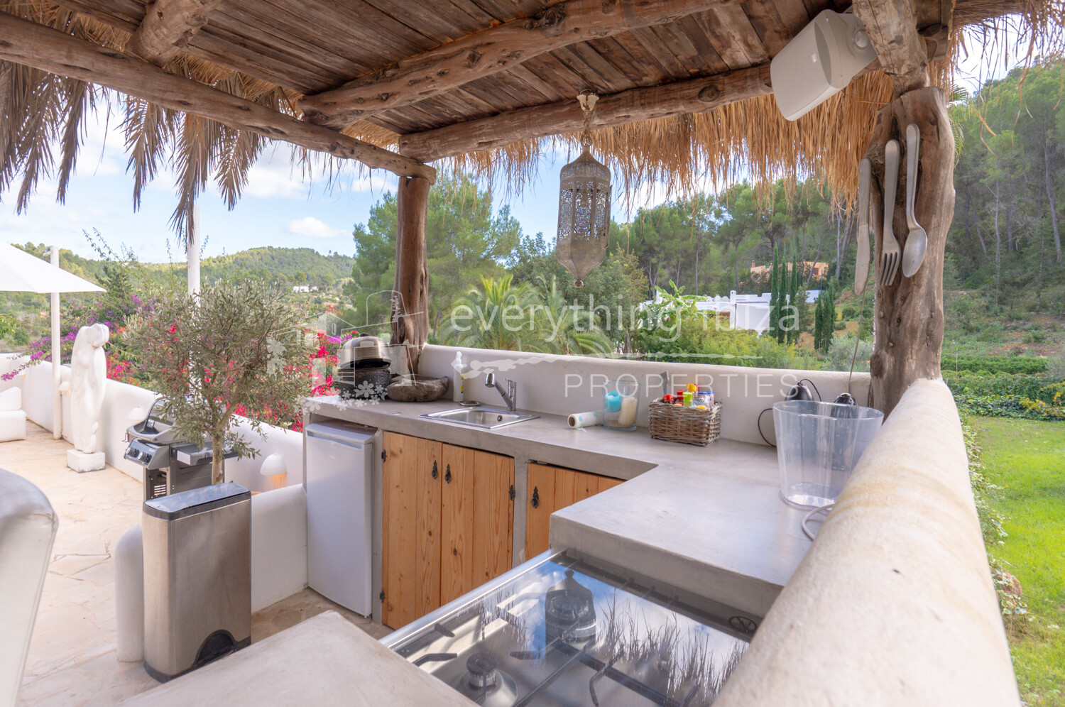 Stunning Villa on a Large Plot in the Peaceful Countryside of Sant Miguel, ref. 1513, for sale in Ibiza by everything ibiza Properties