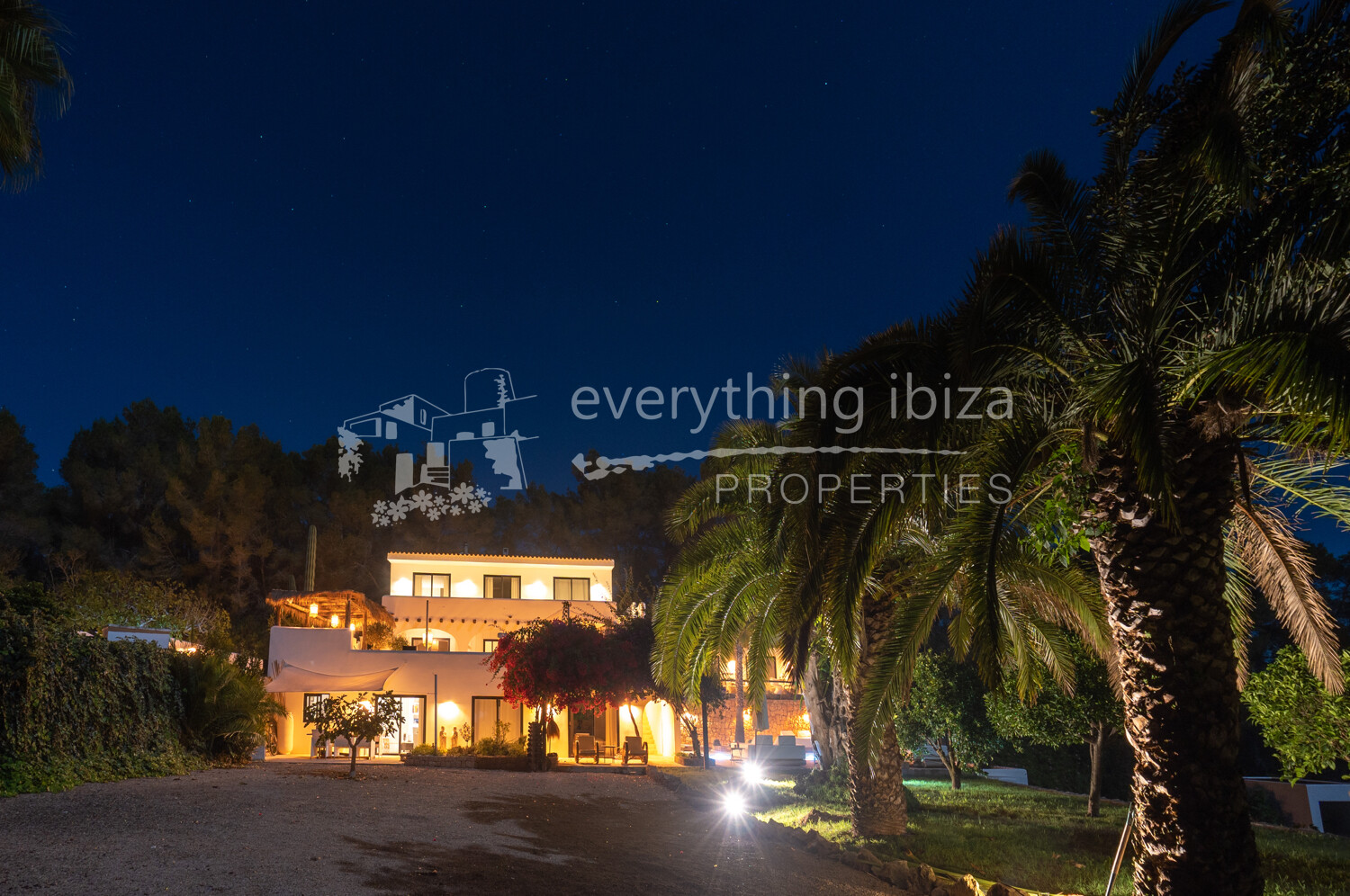 Stunning Villa on a Large Plot in the Peaceful Countryside of Sant Miguel, ref. 1513, for sale in Ibiza by everything ibiza Properties