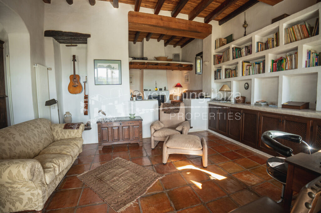 Elegant Hillside Finca with Stunning Views & Touristic License, ref. 1515, for sale in Ibiza by everything ibiza Properties