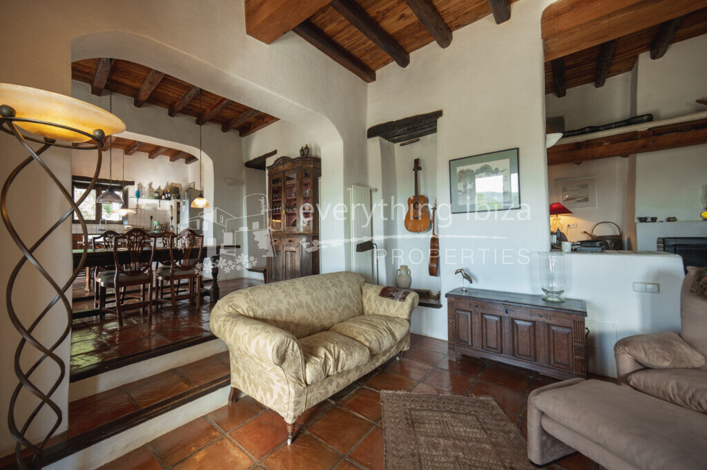 Elegant Hillside Finca with Stunning Views & Touristic License, ref. 1515, for sale in Ibiza by everything ibiza Properties