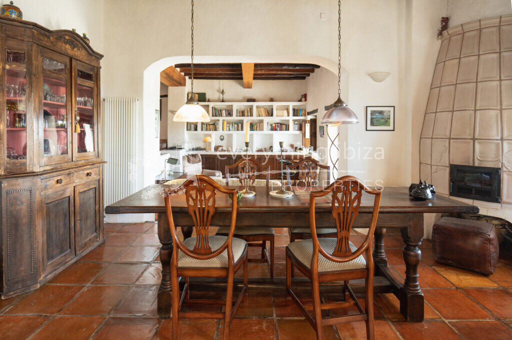 Elegant Hillside Finca with Stunning Views & Touristic License, ref. 1515, for sale in Ibiza by everything ibiza Properties