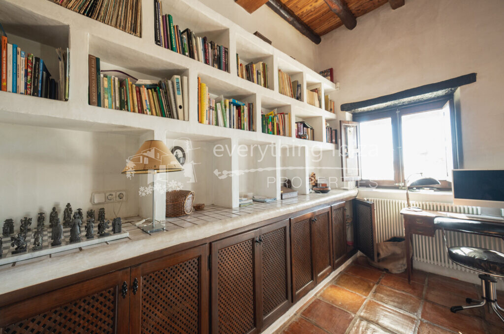Elegant Hillside Finca with Stunning Views & Touristic License, ref. 1515, for sale in Ibiza by everything ibiza Properties