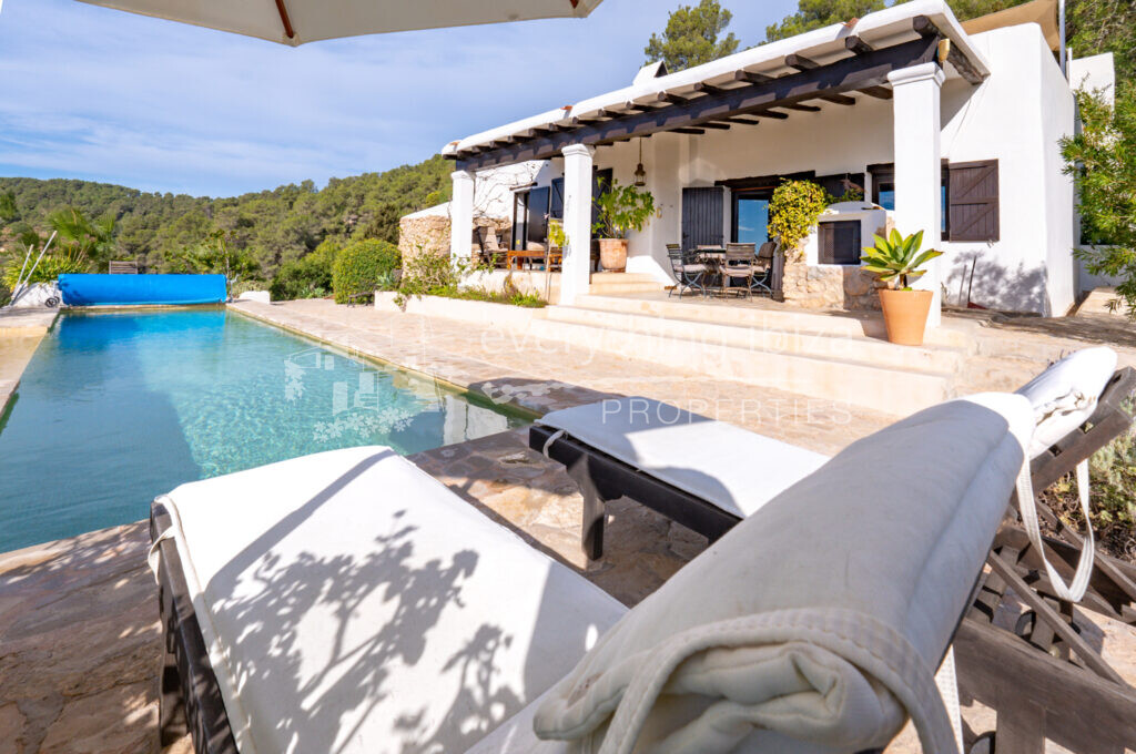Elegant Hillside Finca with Stunning Views & Touristic License, ref. 1515, for sale in Ibiza by everything ibiza Properties