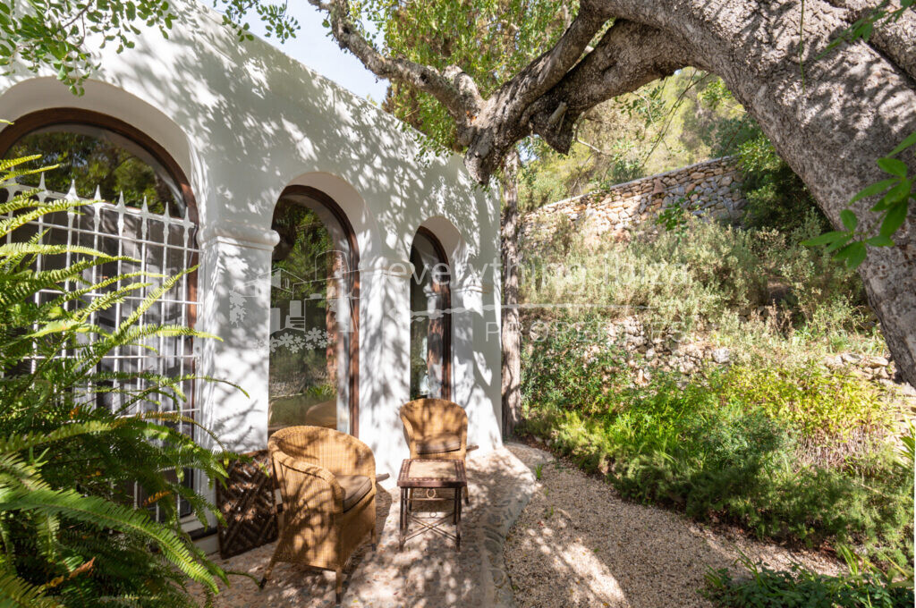 Elegant Hillside Finca with Stunning Views & Touristic License, ref. 1515, for sale in Ibiza by everything ibiza Properties
