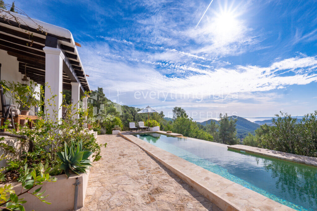 Elegant Hillside Finca with Stunning Views & Touristic License, ref. 1515, for sale in Ibiza by everything ibiza Properties
