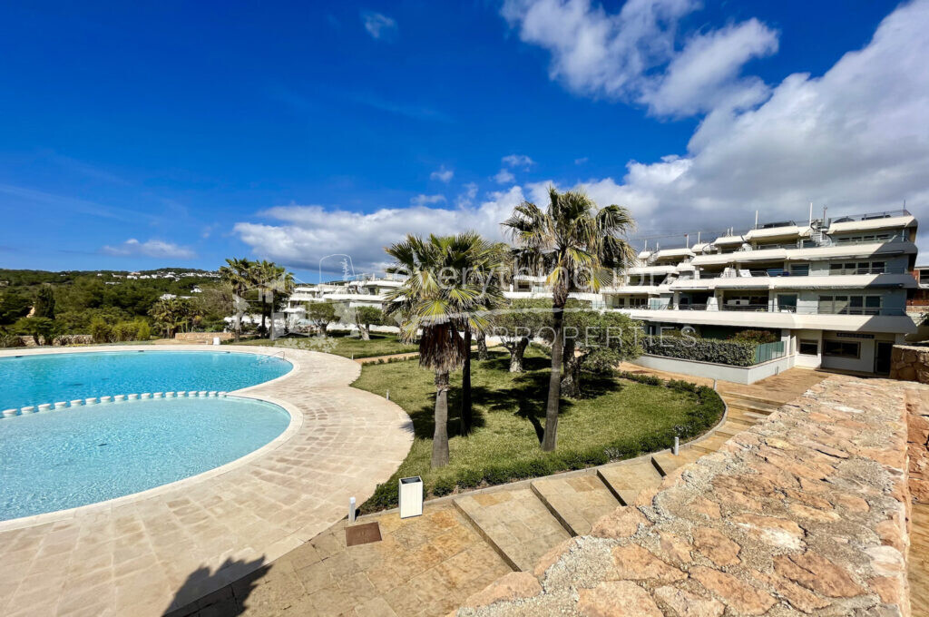 Modern Ground Floor Apartment Close to the Beach, ref. 1518, for sale in Ibiza by everything ibiza Properties