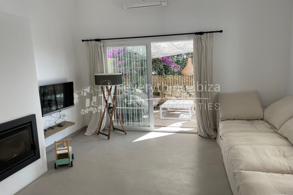 Charming Corner Townhouse Within Minutes of Sant Josep Village, ref. 1519, for sale in Ibiza by everything ibiza Properties
