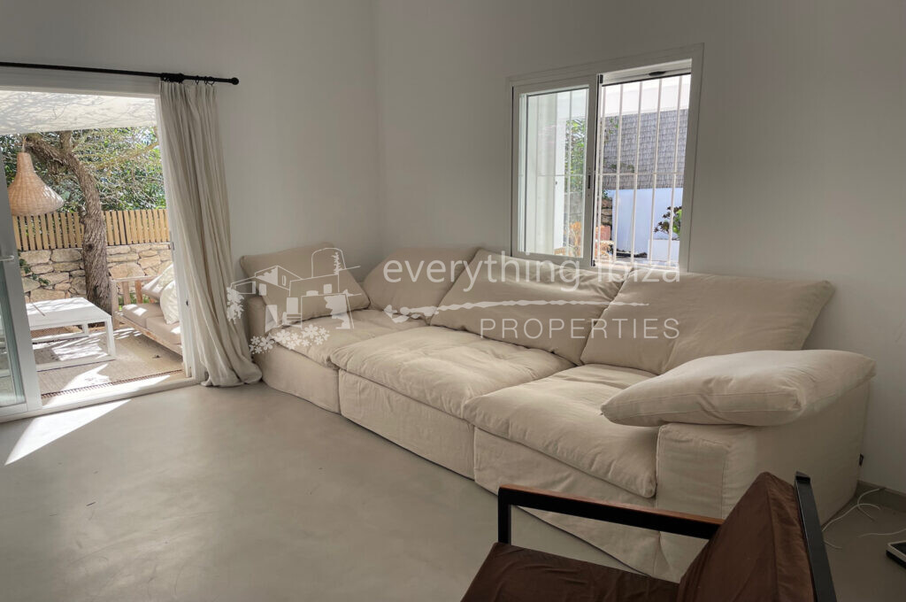 Charming Corner Townhouse Within Minutes of Sant Josep Village, ref. 1519, for sale in Ibiza by everything ibiza Properties